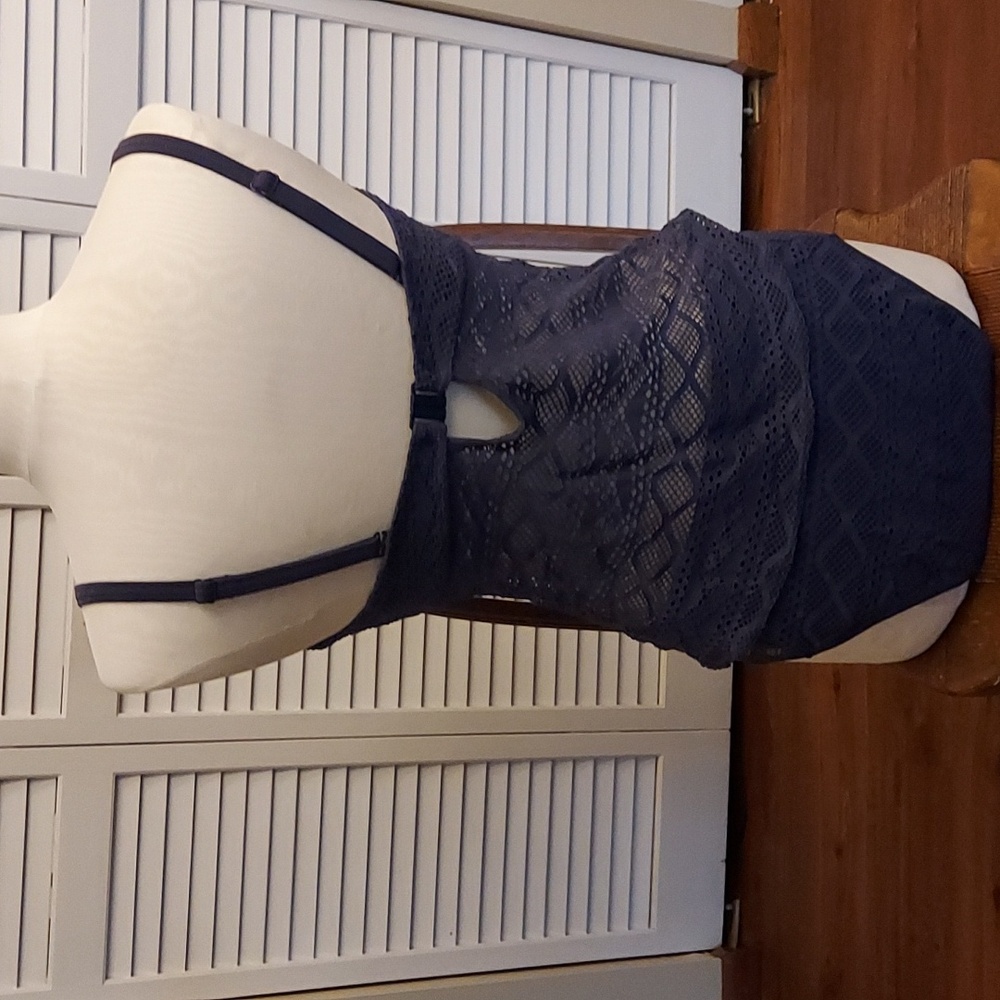 Swimsuit - Picture 5 of 7